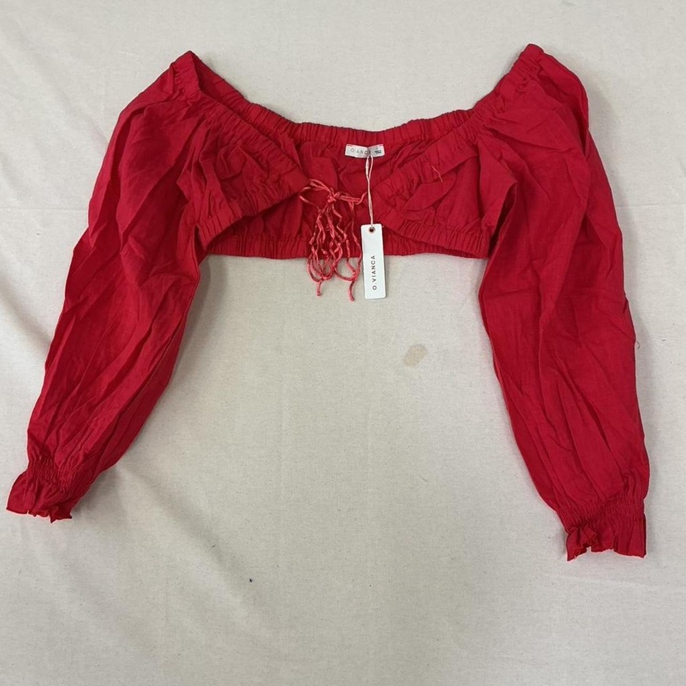 Ovianca red off-the-shoulder crop top ❤️